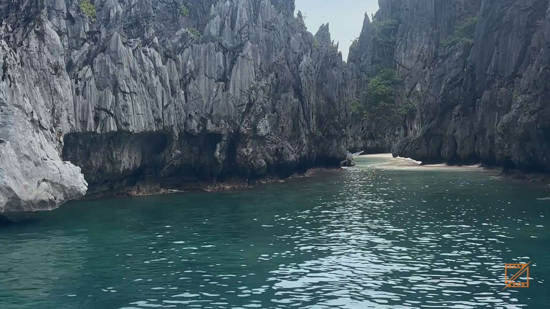 Arrival & Wonder & Vibrant Discovery